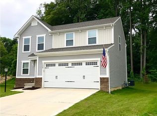 138 Westwood Cir, Tallmadge, OH