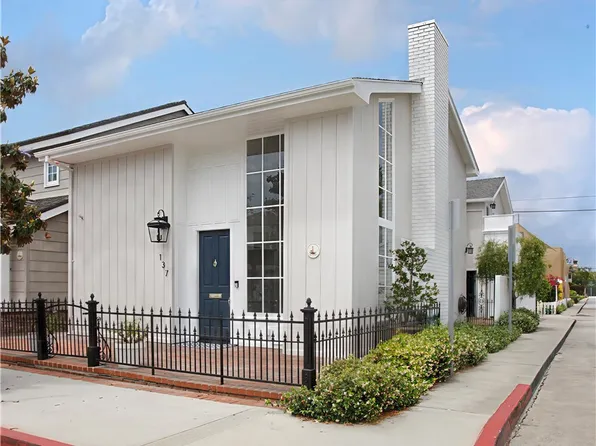 137 Topaz Ave, Newport Beach, CA 92662