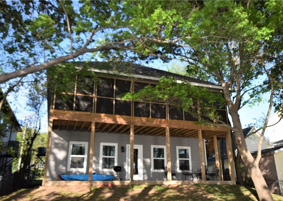 1st image of 1855 E Lake Dr