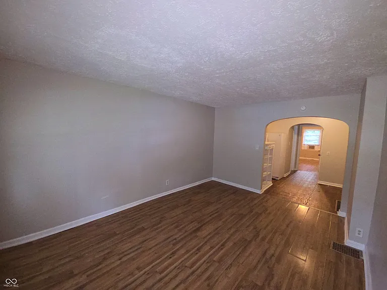 3754 Baltimore Ave — Photo 4