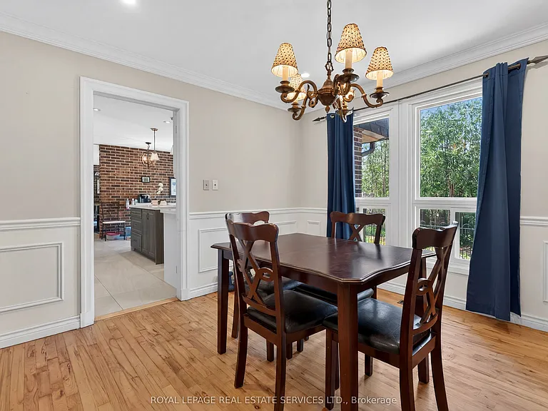 28 Wootten Way N — Photo 9