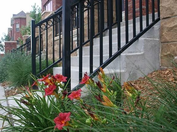 Maintenance free living in Lone Tree