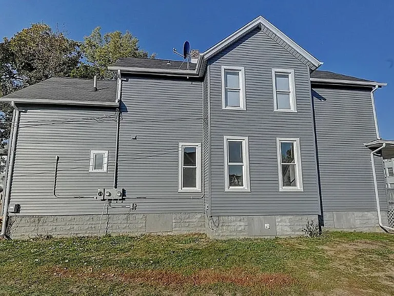 1409 Bever Ave SE #1 — Photo 1
