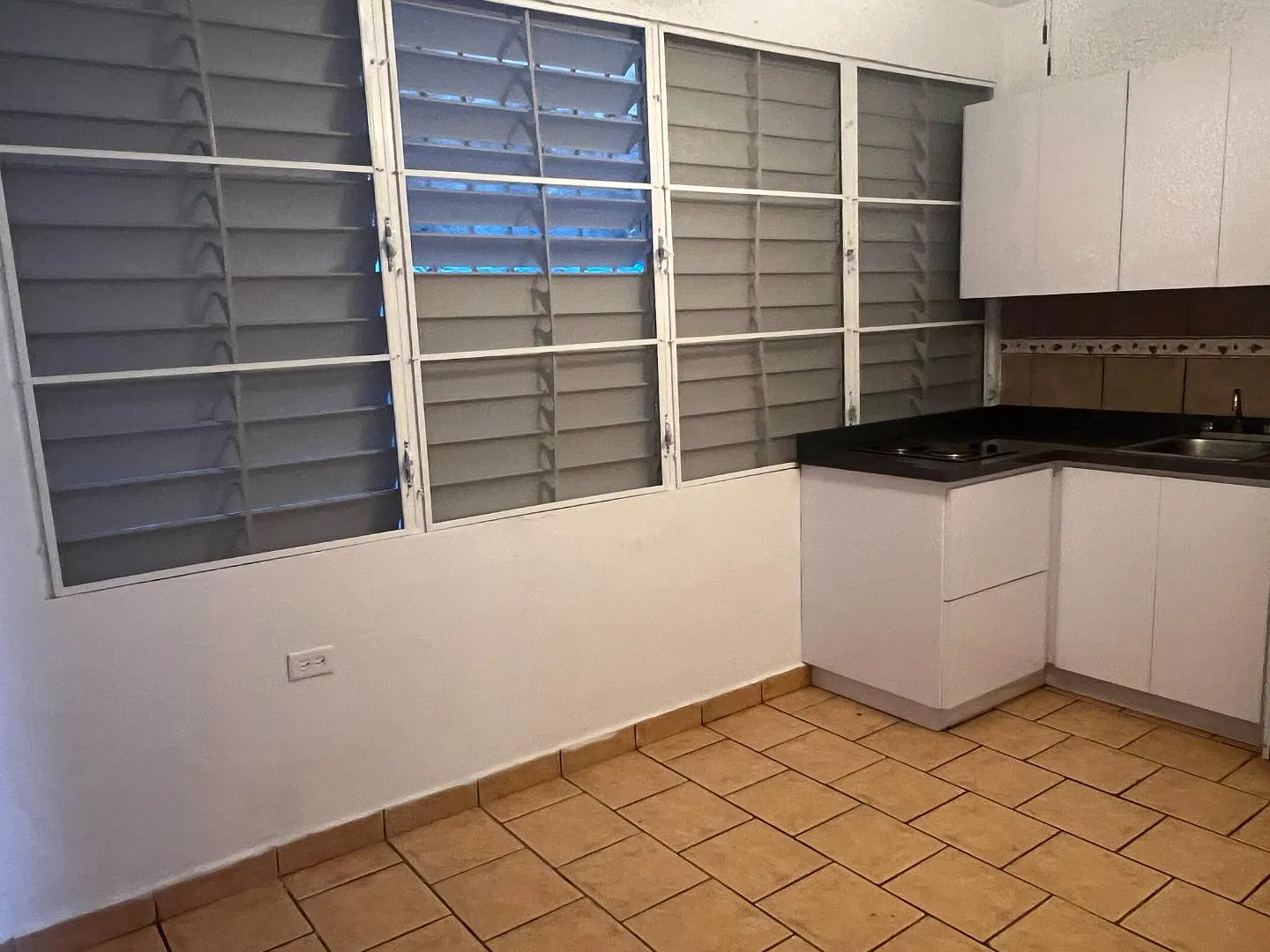 517 Calle Arabia - PN - Unit 4 (Plan 8 - Suiza) — Photo 4
