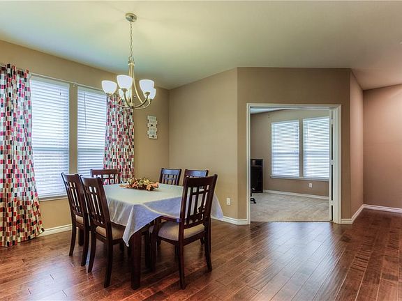 5th image of 5400 Shady Springs Trl