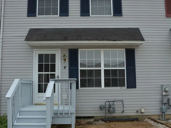 4 Cole Blvd, Middletown, DE 19709