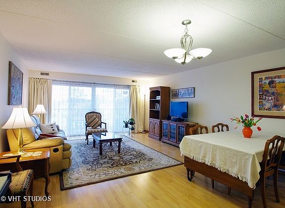 2nd image of 5840 W Lawrence Ave APT 305