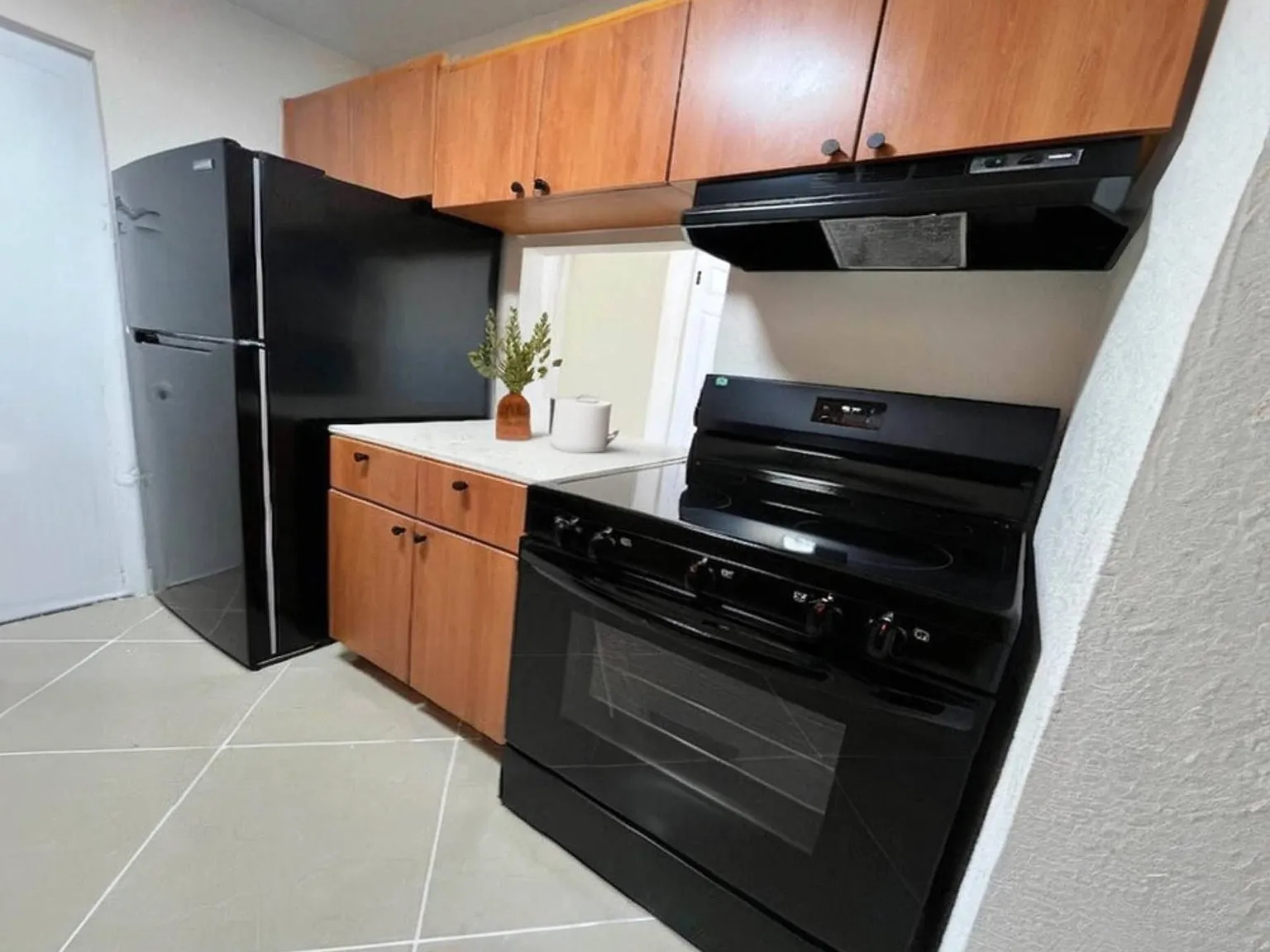 Park Hill Hollywood Apartments — Photo 4