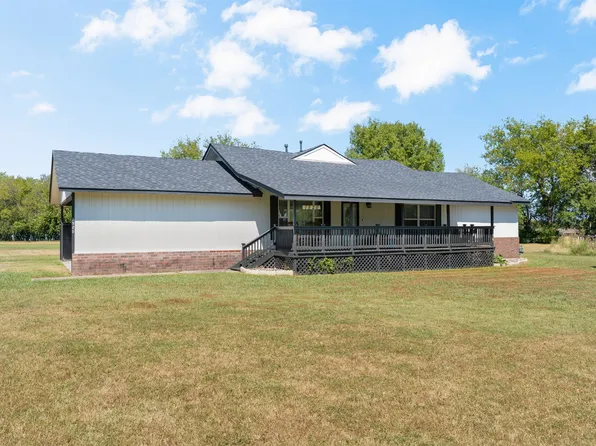 1520 S Lynn Lane Rd, Tulsa, OK 74108
