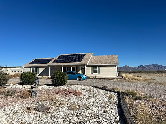 3rd image of 1630 N Circle I Rd