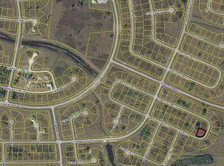 9022 E Castle Cir, Labelle, FL 33935