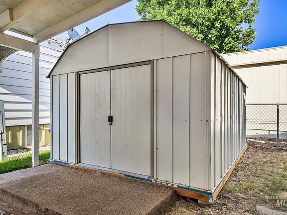 5th image of 3249 W Cherry Ln Trailer 23