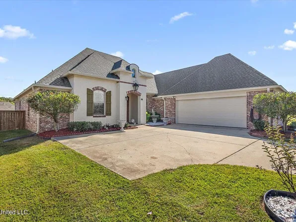 116 Jorn Cir, Canton, MS 39046