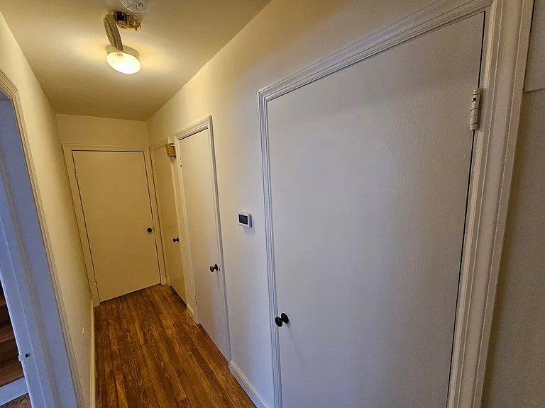 616 N Washington St — Photo 7