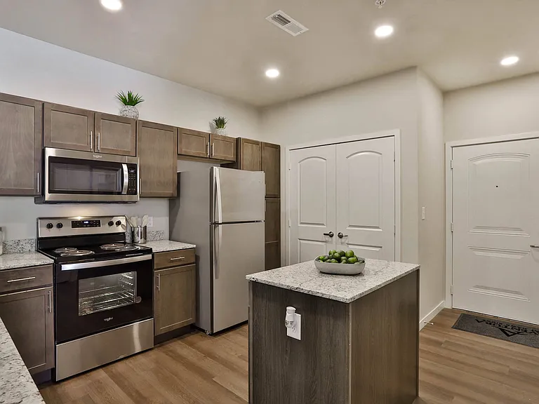 Aventura at Hawk Ridge — Photo 62