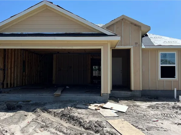 1945 Whirlaway Dr, Corpus Christi, TX 78417