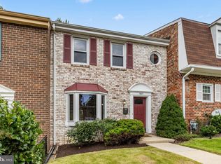 5681 Rayburn Ave, Alexandria, VA 22311