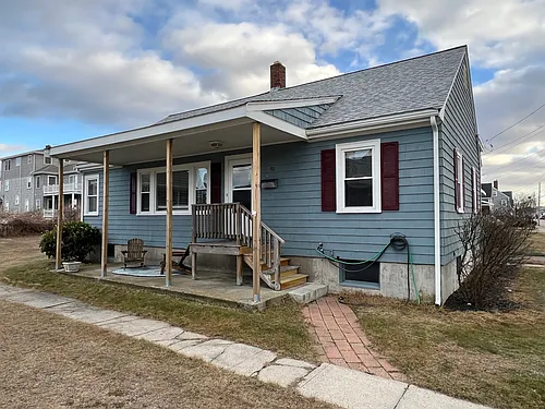 90 A Manomet Ave Photo 1