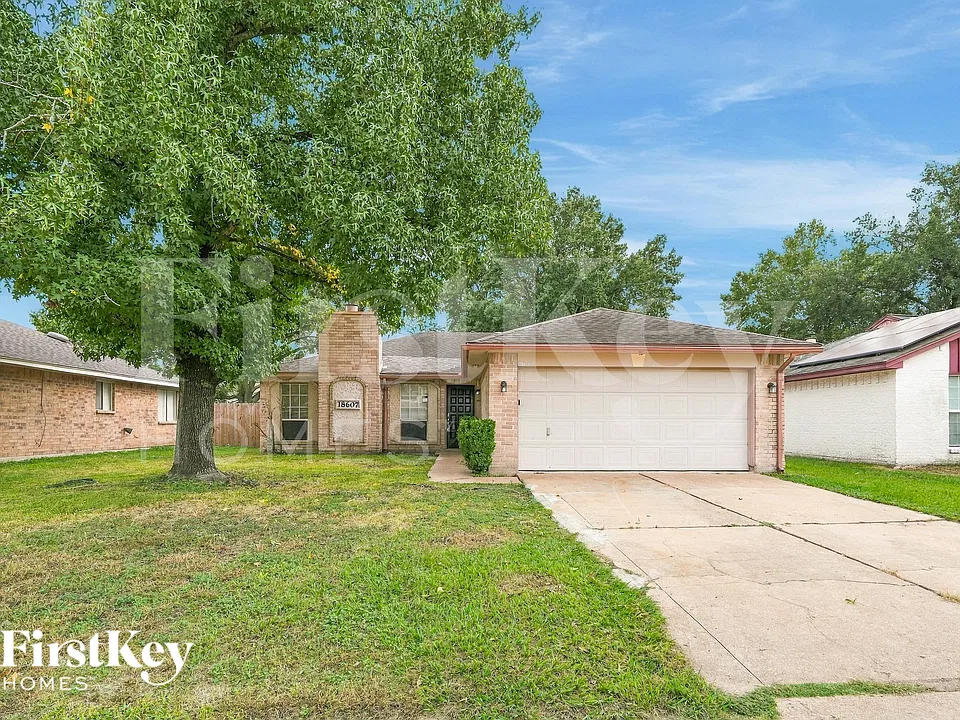 18607 Andalusian Dr