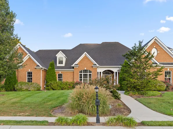 10677 Barrow Ln, Apison, TN 37302