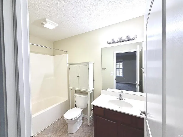 1250 W Adams Hill Cir #504 — Photo 10