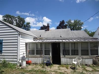 2nd image of 1012 Parkside Dr