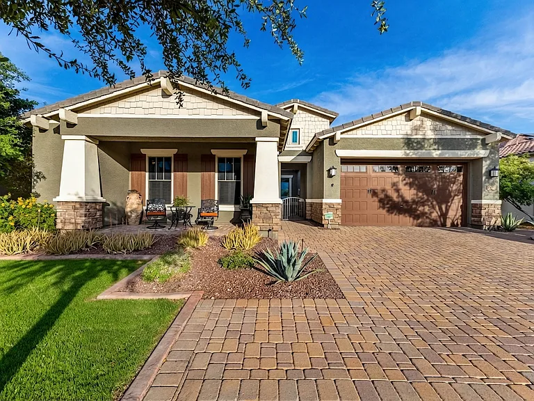 4499 N Arbor Way — Photo 1