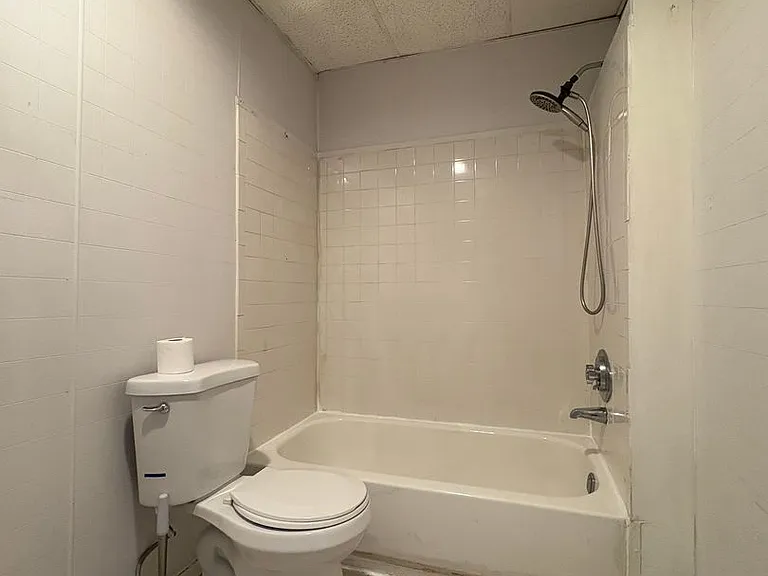 58-60 Temple Street — Photo 23