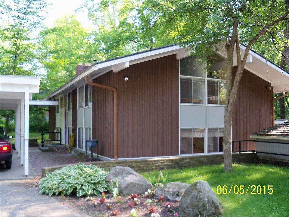 1st image of 1709 Mayflower Pl