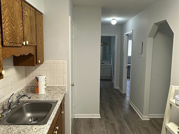 3rd image of 130 S Estes Dr #F