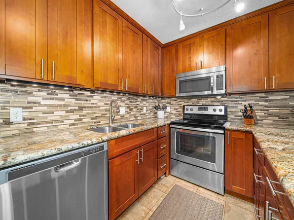 2387 S Kihei Rd APT A206, Kihei, HI 96753