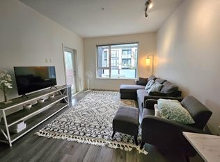 9250 University High St #209, Burnaby, BC V5A 0B3