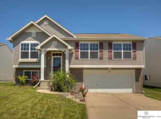 5719 S 193rd St, Omaha, NE 68135