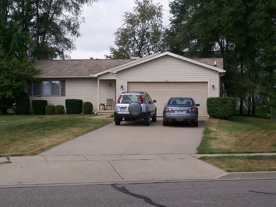 1st image of 1371 Maplewood Dr