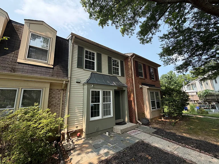 20503 Strath Haven Dr — Photo 3