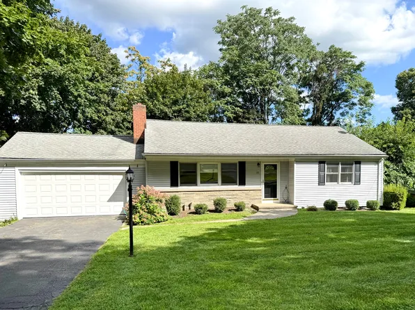 22 Channing Rd, Trumbull, CT 06611