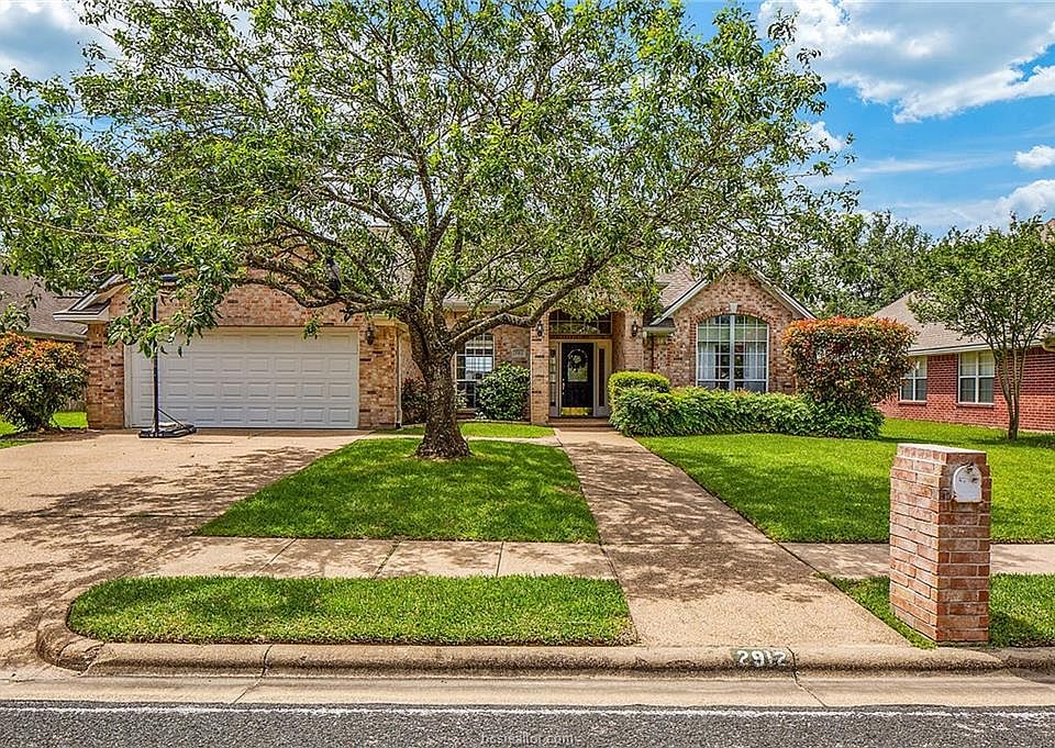 1st image of 2912 Oakbrook Ct