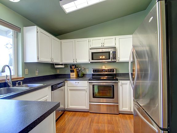 4th image of 5303 177th St NW