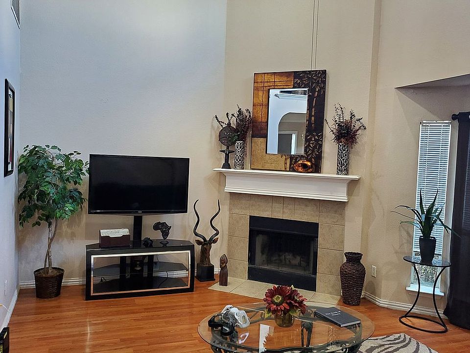 1st image of 1962 High Meadow Dr #2