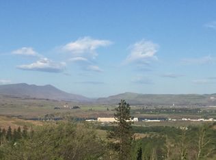 1166 Starlight Dr W, The Dalles, OR 97058