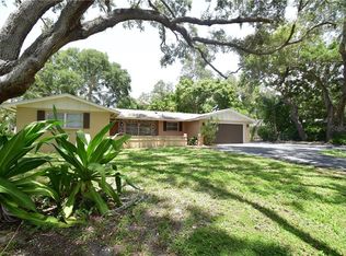 1825 Sandalwood Dr, Sarasota, FL 34231