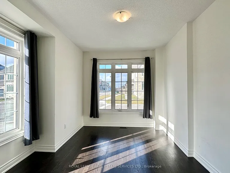 1355 Restivo Ln — Photo 4
