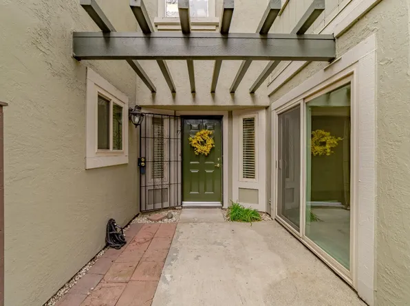 104 Luna Grande Cir Unit 17, Sacramento, CA 95834