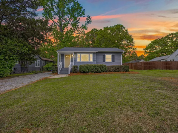 6 Pleasant Ridge Ave, Greenville, SC 29605