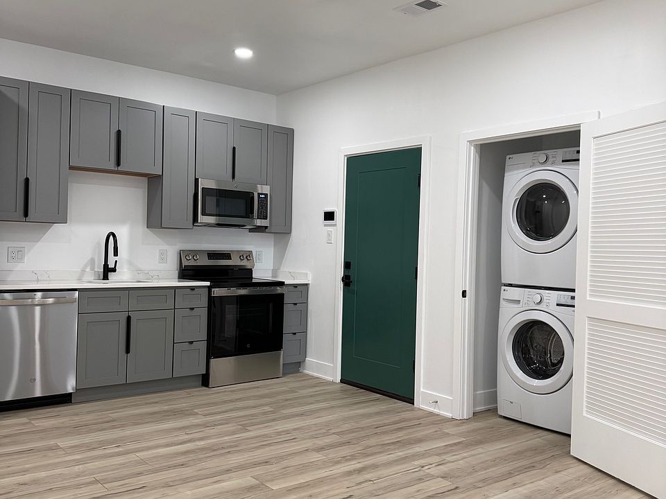 In-Unit Laundry