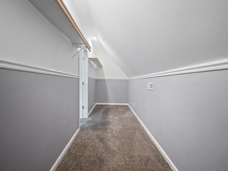 16525 Edinborough Rd — Photo 25