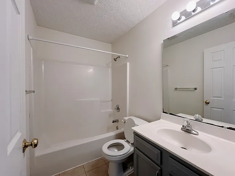 3878 Chenango Pl — Photo 14