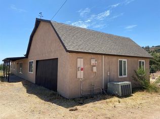 2208 Black Canyon Rd, Ramona, CA 92065