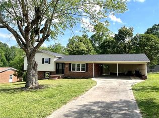 4726 Roby Dr, Archdale, NC 27263