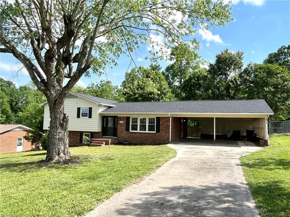 4726 Roby Dr, Archdale, NC 27263
